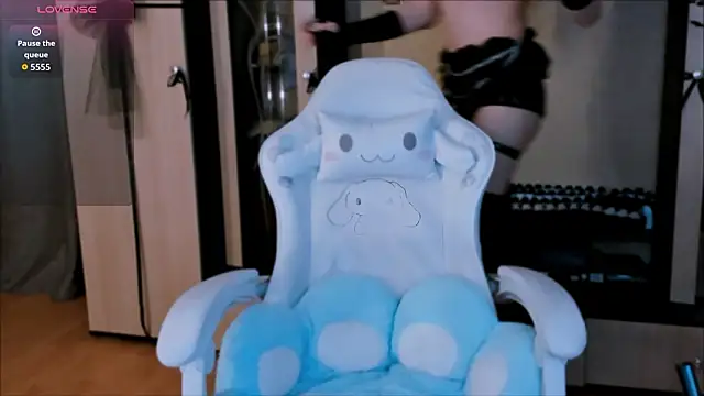 FemAlexa  online show from February 19, 2026, 6:04 pm