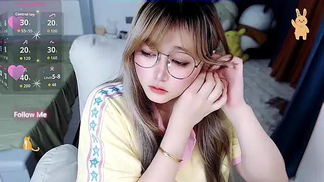 Sweet-18wanwan online show from October 4, 2025, 2:15 pm