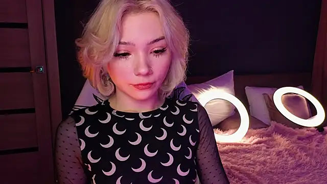 SandraBoyl online show from February 6, 2025, 1:16 am