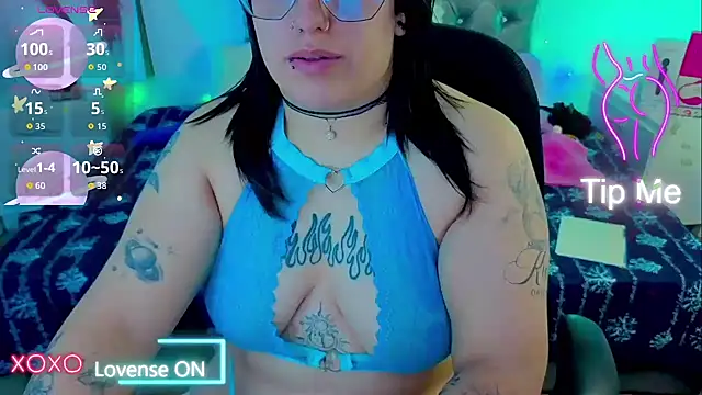 Snapshot of NatalieHarris chatting on June 12, 2026, 5:45 pm NatalieHarris online show from June 12, 2026, 5:45 pm