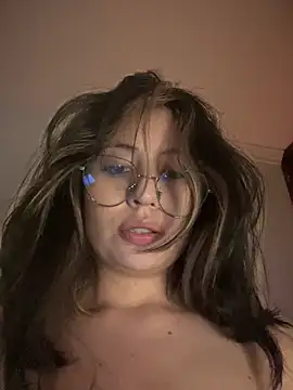 Snapshot of marie2_ chatting on January 30, 2025, 11:24 pm marie2 online show from January 30, 2025, 11:24 pm