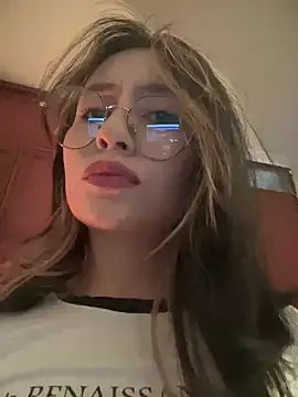 Snapshot of marie2_ chatting on February 10, 2025, 5:41 pm marie2 online show from February 10, 2025, 5:41 pm