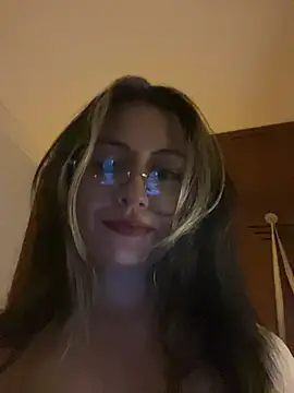 Snapshot of marie2_ chatting on February 15, 2025, 3:09 am marie2 online show from February 15, 2025, 3:09 am