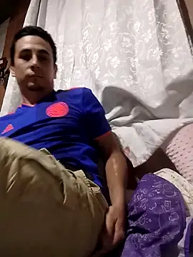 Rejy1992 online show from October 12, 2025, 2:43 am