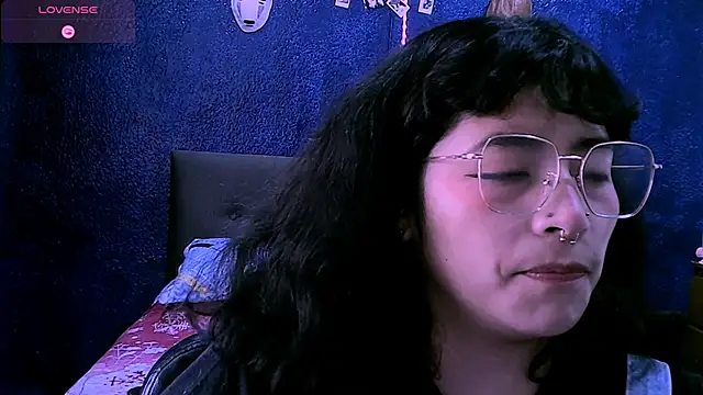 Snapshot of NinaYellow chatting on September 12, 2025, 3:45 pm NinaYellow online show from September 12, 2025, 3:45 pm