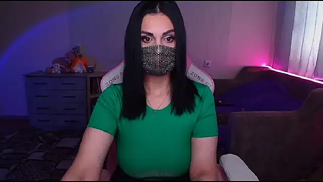 Snapshot of __Yasmina__ chatting on February 24, 2025, 3:55 am Yasmina online show from February 24, 2025, 3:55 am
