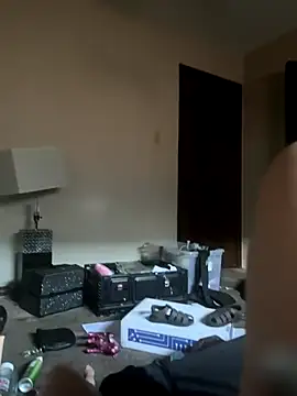 Snapshot of Everlyrose27 chatting on October 6, 2025, 10:29 pm Everlyrose27 online show from October 6, 2025, 10:29 pm