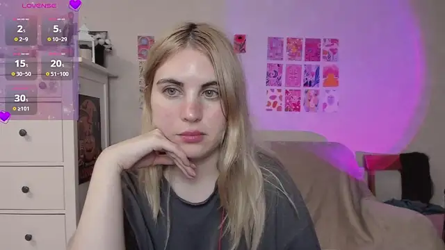 pawpaws online show from February 1, 2025, 2:24 pm