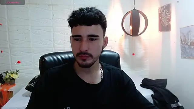 DmitriSanders online show from December 21, 2024, 9:15 pm