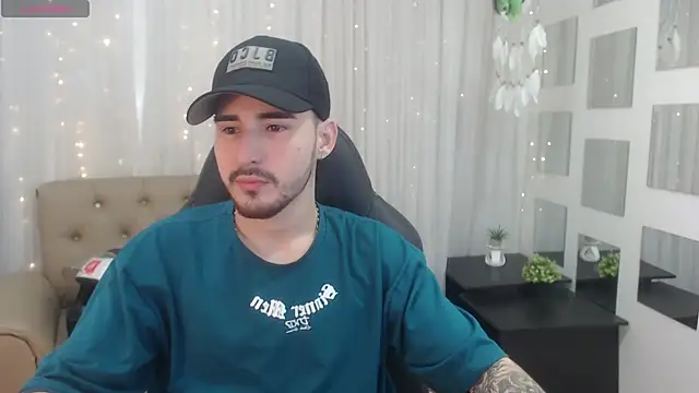 DmitriSanders online show from December 24, 2024, 12:55 pm