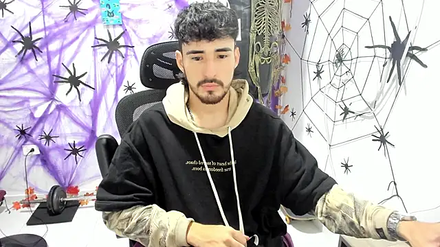 DmitriSanders online show from January 6, 2026, 12:03 am