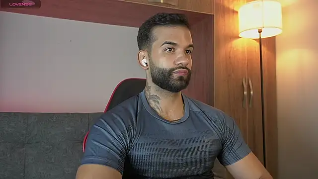 MarkHazze online show from February 26, 2026, 12:09 am