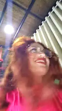 Snapshot of Ivanna_Diamon chatting on February 13, 2025, 3:18 am Ivanna Diamon online show from February 13, 2025, 3:18 am