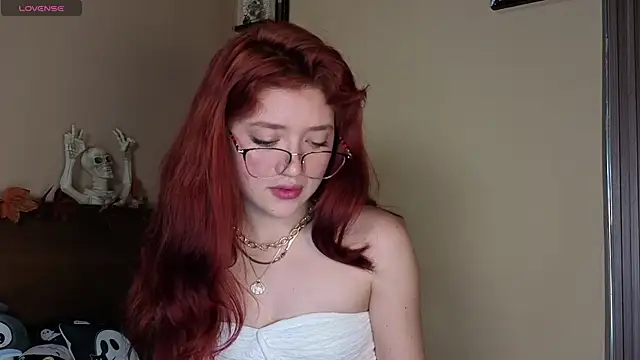 Snapshot of Ivanna_Diamon chatting on October 26, 2025, 5:19 pm Ivanna Diamon online show from October 26, 2025, 5:19 pm