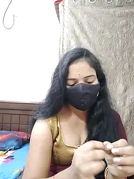 Snapshot of Keerthi-Telugu chatting on June 20, 2026, 4:04 am Keerthi-Telugu online show from June 20, 2026, 4:04 am