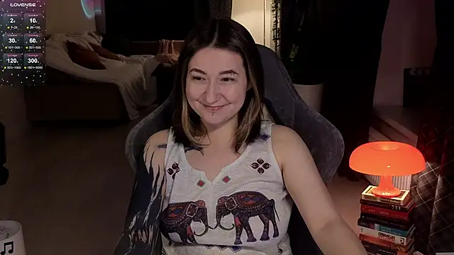 Megan  Hart online show from February 8, 2025, 6:44 pm