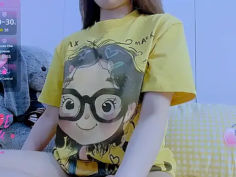 Snapshot of Linh_diudang chatting on July 8, 2026, 2:05 am Linh diudang online show from July 8, 2026, 2:05 am