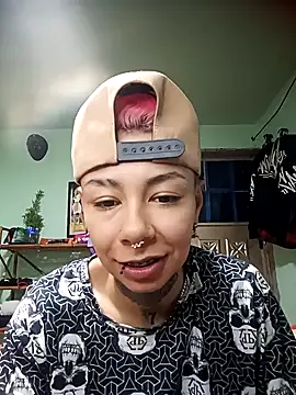 real fenix online show from September 13, 2025, 2:11 am