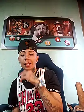 real fenix online show from October 15, 2025, 5:13 pm