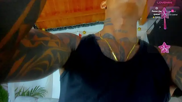 Snapshot of esteveen_ortegas_ chatting on February 21, 2026, 3:57 pm esteveen ortegas online show from February 21, 2026, 3:57 pm