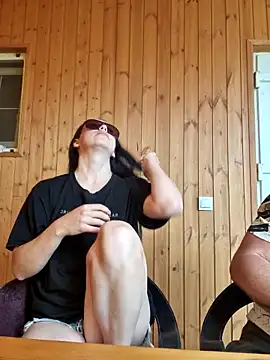 -Pupsiki- online show from May 16, 2026, 6:54 am