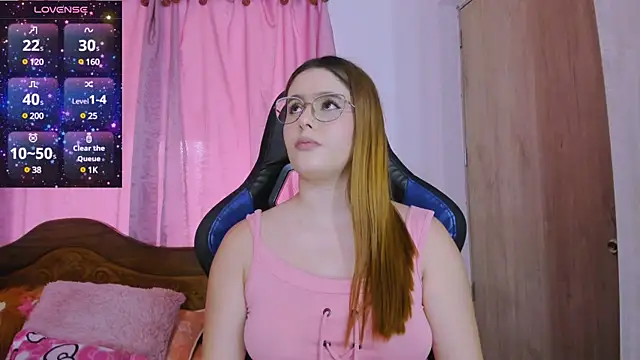 ParisShayk online show from March 18, 2025, 5:53 pm