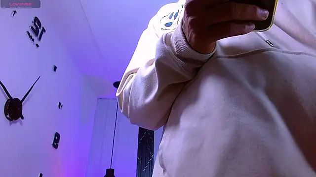 Damar fhelipe online show from October 14, 2025, 4:24 am