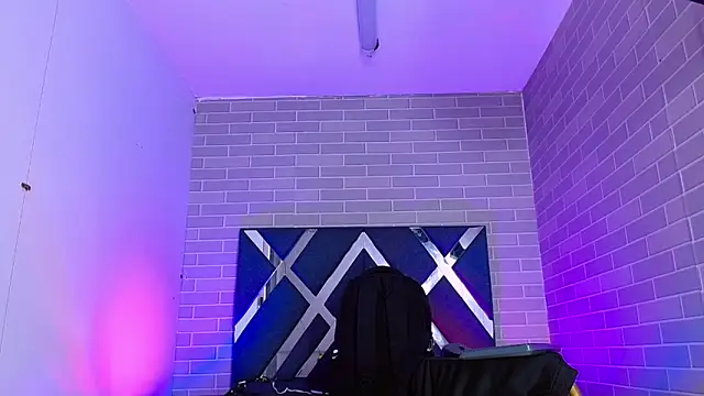 Damar fhelipe online show from October 25, 2025, 8:36 pm