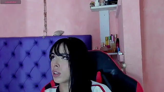 Cloeandtyfanny online show from January 10, 2025, 5:58 am