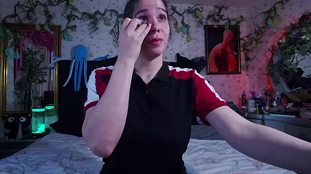 Snapshot of Elizabeth77_ chatting on February 4, 2025, 7:11 pm Elizabeth77 online show from February 4, 2025, 7:11 pm