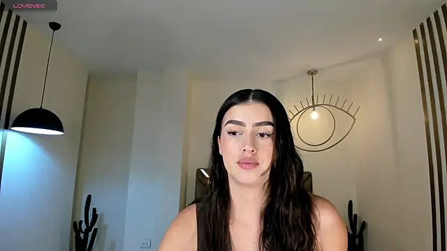 Snapshot of PaulinaSantos_ chatting on May 2, 2026, 7:41 pm PaulinaSantos online show from May 2, 2026, 7:41 pm