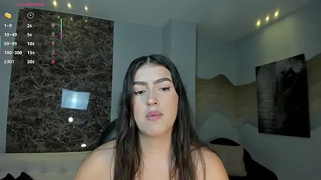 Snapshot of PaulinaSantos_ chatting on May 31, 2026, 6:04 pm PaulinaSantos online show from May 31, 2026, 6:04 pm