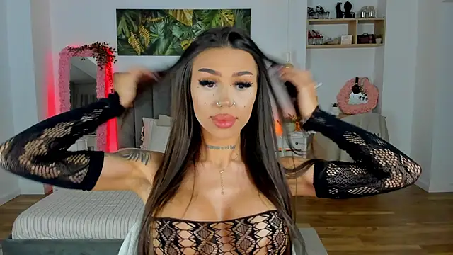 Snapshot of Fancy_Jenn chatting on October 6, 2025, 6:49 pm Fancy Jenn online show from October 6, 2025, 6:49 pm