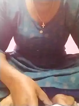 Snapshot of Tamilpriya46 chatting on January 28, 2025, 5:22 am Tamilpriya46 online show from January 28, 2025, 5:22 am