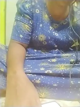 Snapshot of Tamilpriya46 chatting on October 3, 2025, 4:59 pm Tamilpriya46 online show from October 3, 2025, 4:59 pm