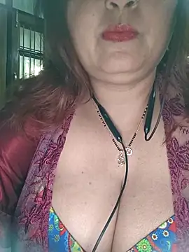 Snapshot of Dianaa9 chatting on February 21, 2026, 7:53 am Dianaa9 online show from February 21, 2026, 7:53 am