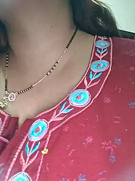 Snapshot of Dianaa9 chatting on March 2, 2026, 3:19 pm Dianaa9 online show from March 2, 2026, 3:19 pm