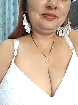 Dianaa9 online show from April 2, 2026, 4:48 pm