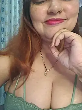 Dianaa9 online show from April 5, 2026, 9:39 am