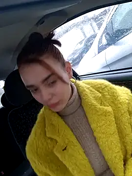 SophieCharm online show from December 25, 2024, 1:19 pm