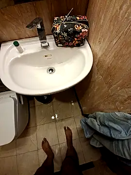 Exhibitionist1508 online show from November 15, 2025, 4:21 am