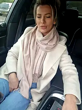 SweetMonicaUK online show from January 21, 2025, 11:56 am