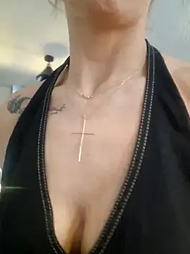 SweetMonicaUK online show from February 27, 2025, 12:45 pm