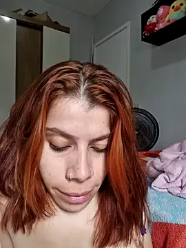 Snapshot of KyKa02 chatting on December 19, 2024, 6:12 pm KyKa02 online show from December 19, 2024, 6:12 pm