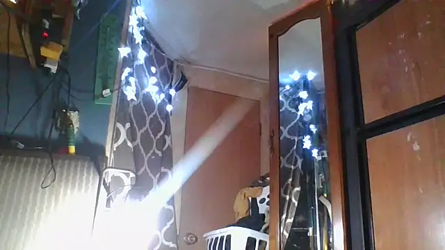 stormynight1 online show from March 5, 2026, 5:58 am