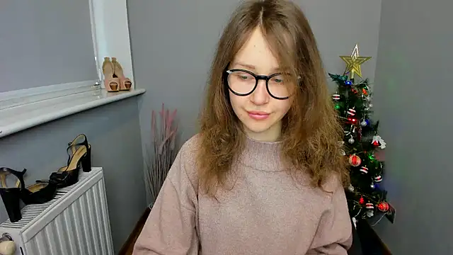 Snapshot of AfinaCutie chatting on January 5, 2025, 7:38 am AfinaCutie online show from January 5, 2025, 7:38 am