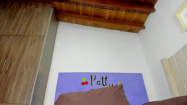 patty m online show from December 28, 2024, 12:03 pm