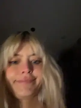 Snapshot of Eerectioneering chatting on March 22, 2026, 6:44 pm Eerectioneering online show from March 22, 2026, 6:44 pm