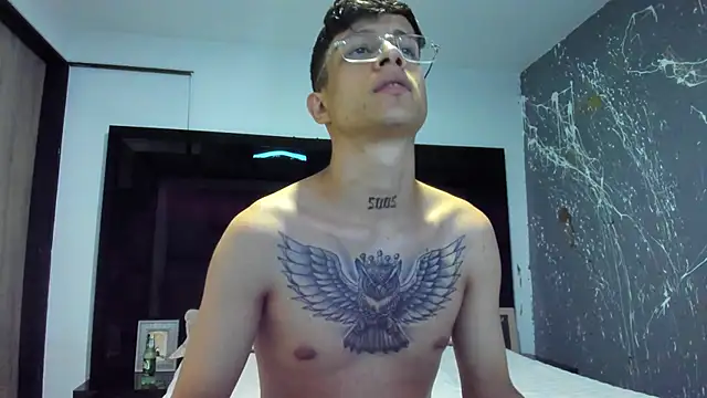 Snapshot of AgarEvans chatting on January 4, 2025, 4:55 am AgarEvans online show from January 4, 2025, 4:55 am