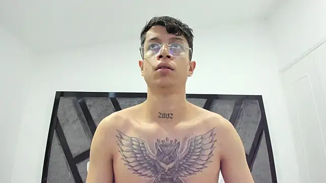 Snapshot of AgarEvans chatting on January 15, 2025, 5:19 am AgarEvans online show from January 15, 2025, 5:19 am